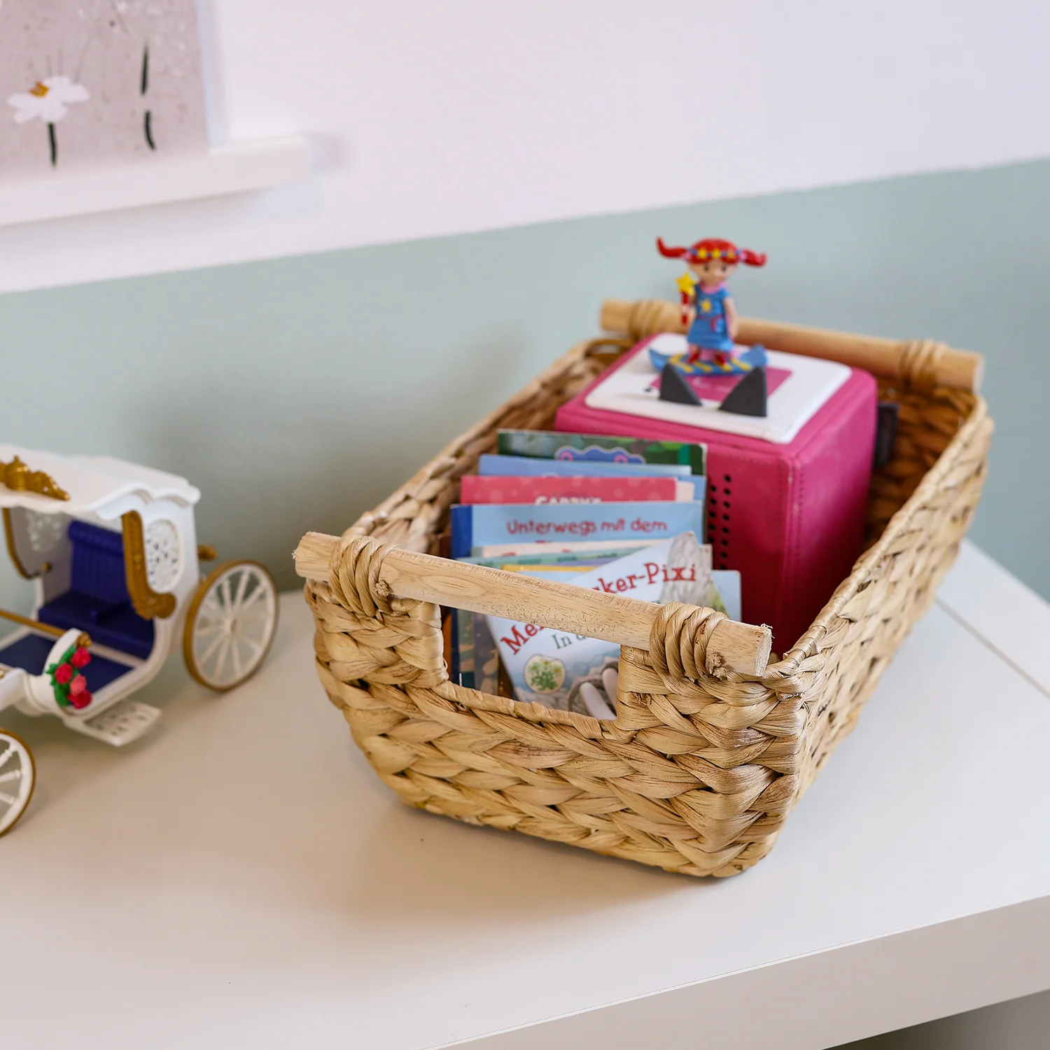 Aufbewahrungskorb geflochten aus Wasserhyazinthe, dekorativer Korb mit Holzgriffen zur Aufbewahrung für Badezimmer, Wohnzimmer, Küche HMF 37277 - Image 16