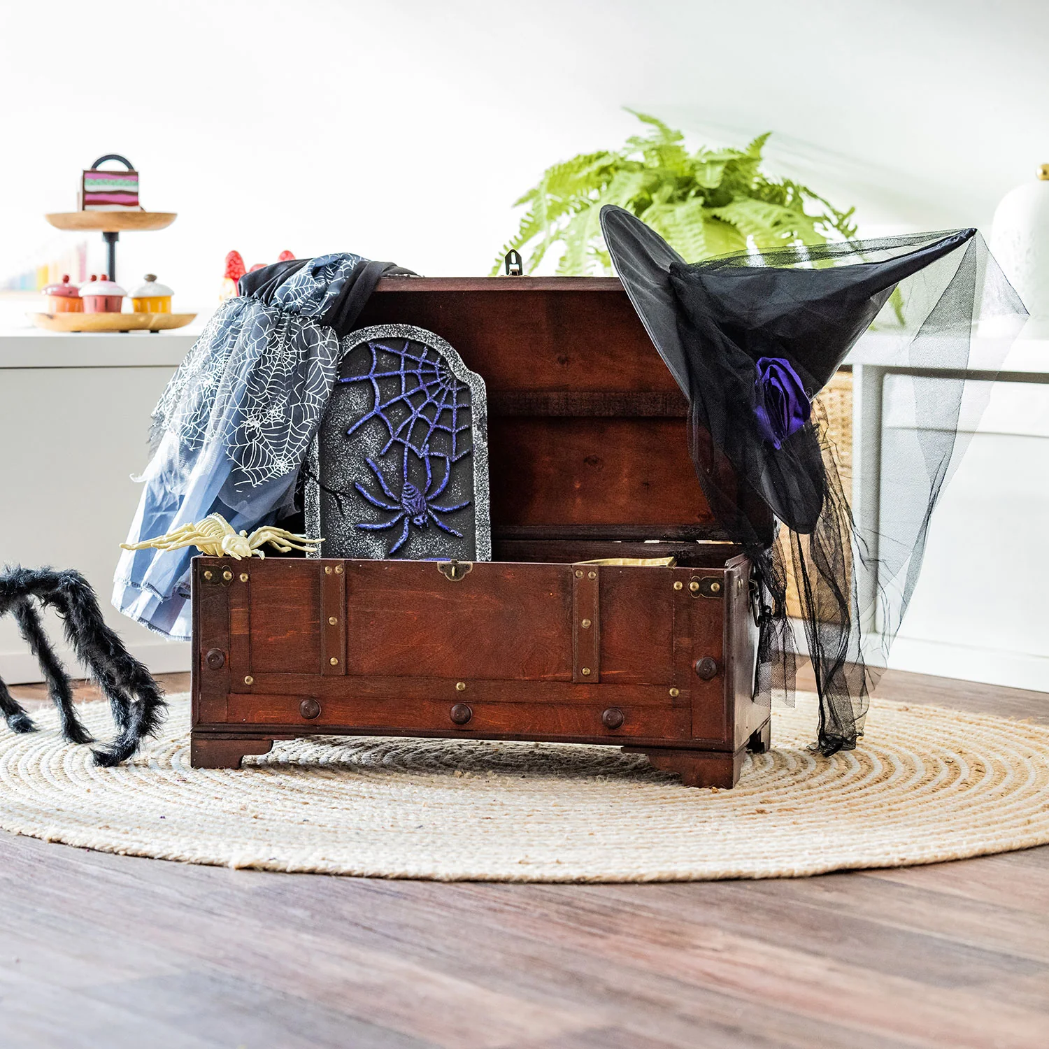 Schatztruhe mit Schloss, Mexiko, HMF 6402-154, 54 x 28 x 30 cm - Image 8